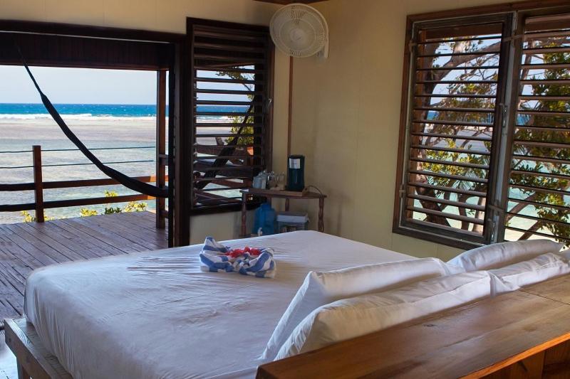 Pelican Beach Resort South Water Caye Dangriga Eksteriør billede